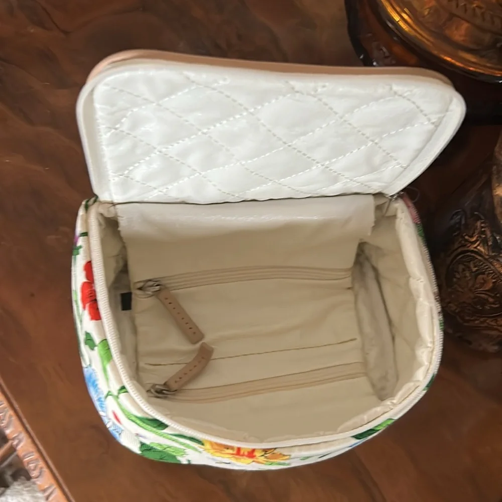 TALBOTS Floral Cosmetic Case